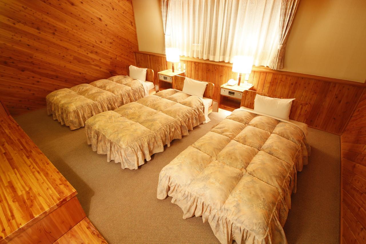 Log Hotel Larch Lake Kanayama Minamifurano Oda fotoğraf