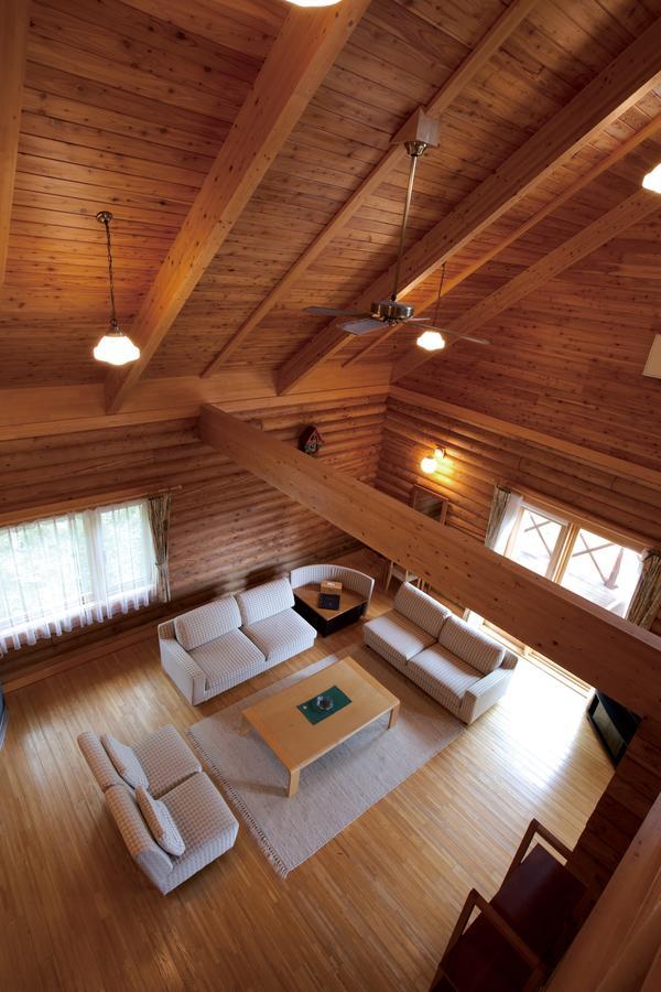 Log Hotel Larch Lake Kanayama Minamifurano Dış mekan fotoğraf